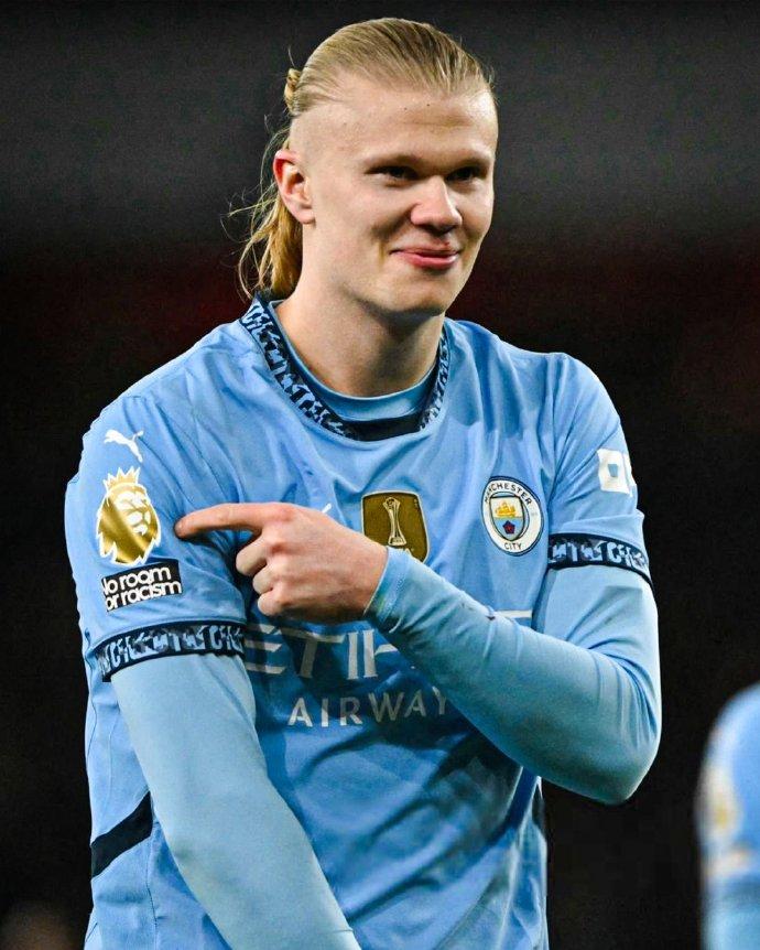 克鲁伊维特四子：我的心属于荷兰，若有天被荷兰征召就太棒了（克鲁伊维特四子：心系荷兰，若获荷兰队征召将无比荣幸）