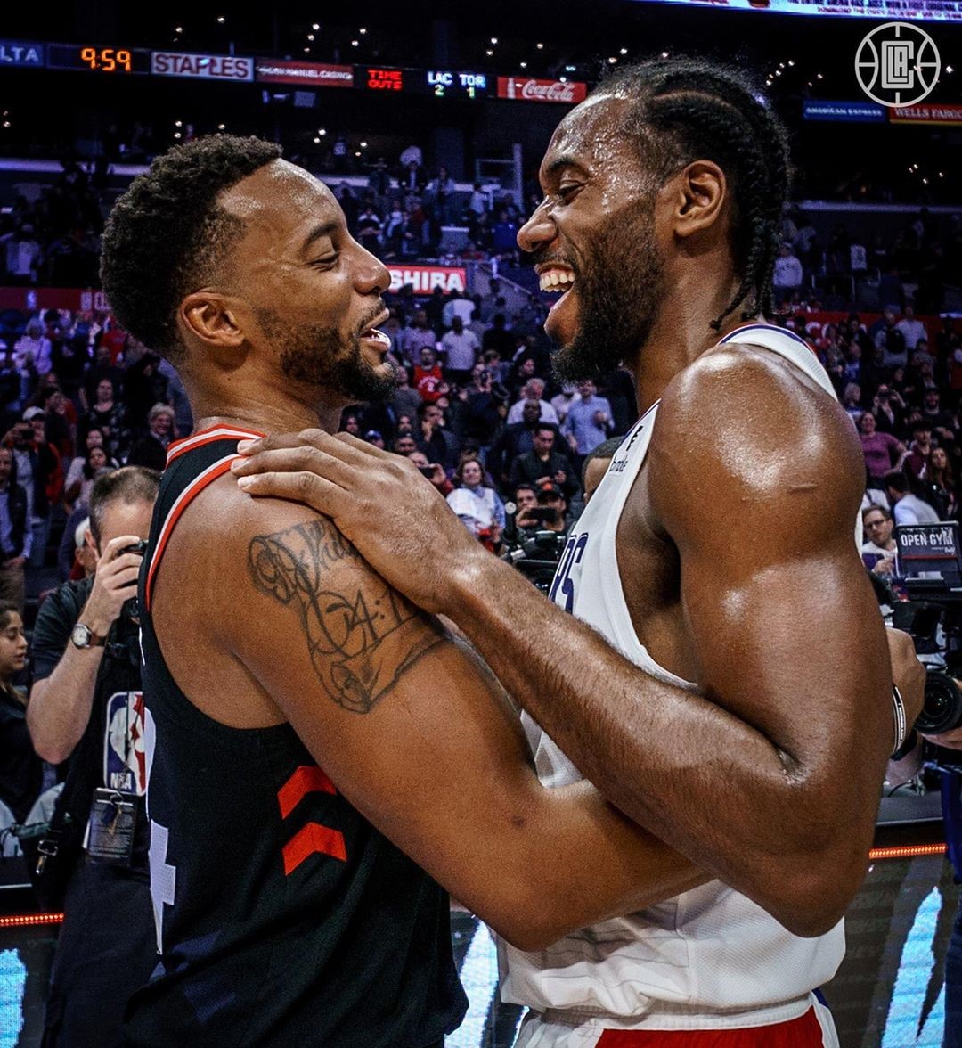 整场比赛场面踢的很是沉闷，越南虽然控球权更多但是...（比赛沉闷：越南控球占优却难破僵局）