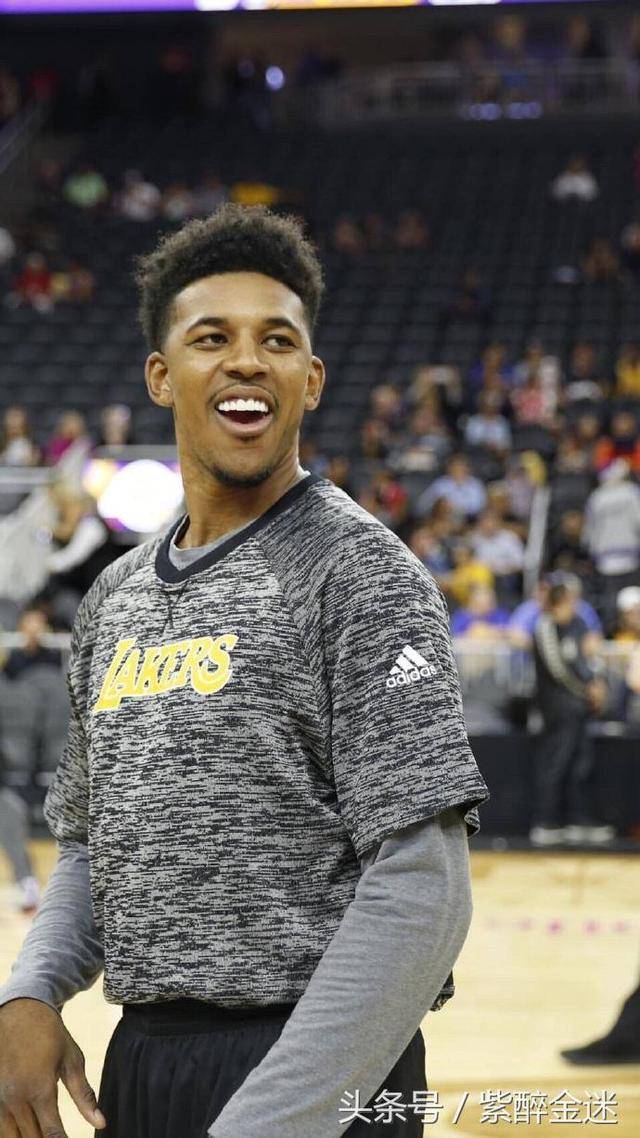 意甲：米兰2-1战胜罗马（意甲联赛：米兰2比1力克罗马）