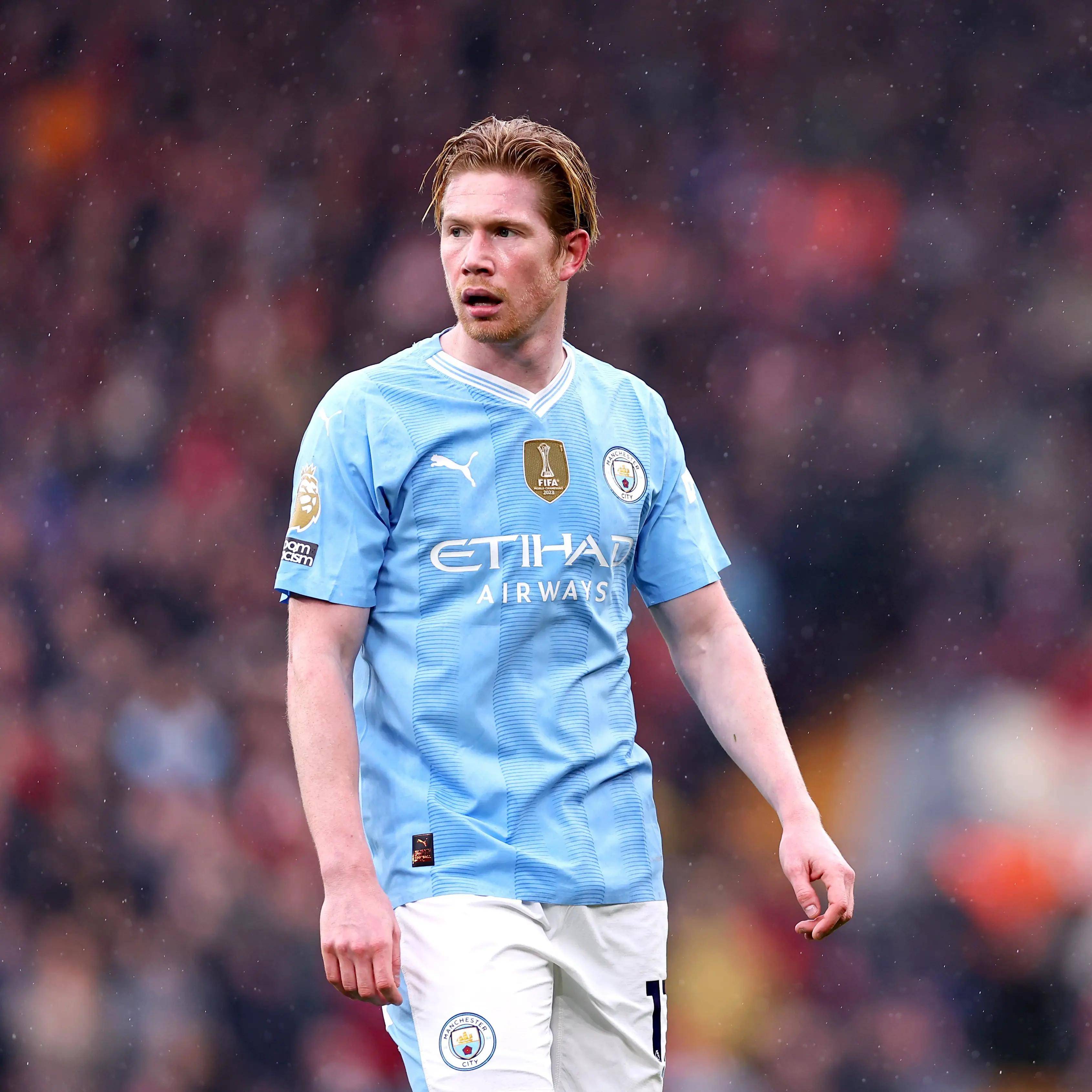 懂球帝2025年10月足坛MVP：姆巴佩蝉联！（懂球帝评出2025年10月足坛MVP：姆巴佩再度当选！）