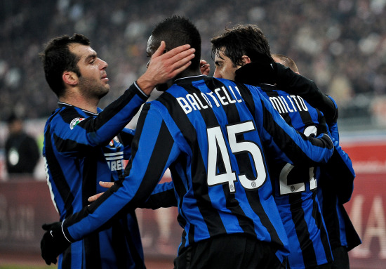 欧冠巅峰对决成主帅保卫战 皇马主场翻身可博胜（欧冠巅峰之战成帅位保卫战 皇马主场有望反弹取胜）