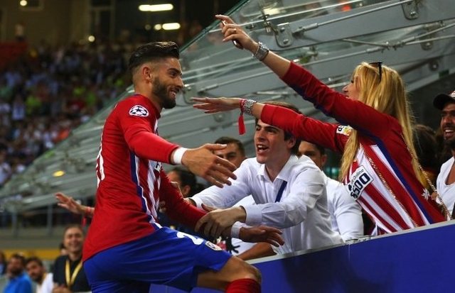 比赛集锦：比萨0-1帕尔马（精彩回放：帕尔马1-0力克比萨）