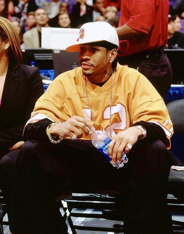 北青：国脚暂未收到新一期集训消息，11月国足热身赛没有进展（北青：国脚仍未获新集训通知，国足11月热身赛暂无进展）