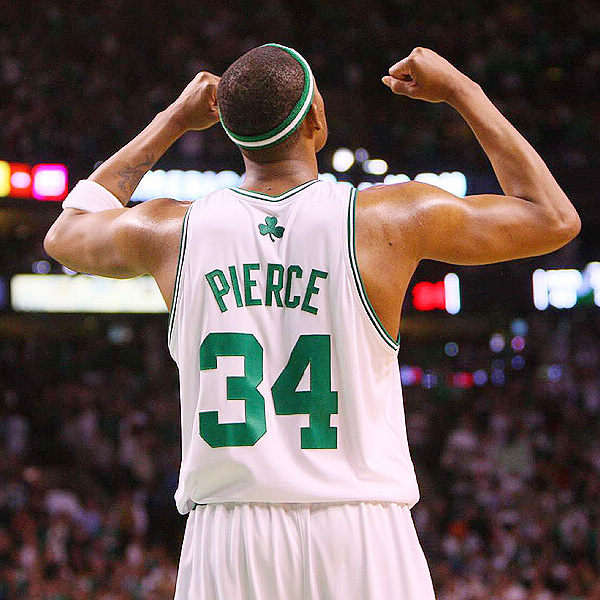 卡拉格驳萨拉赫替罪羊论，指其让利物浦两度背锅（卡拉格驳斥萨拉赫“替罪羊”之说：他曾两度让红军背锅）